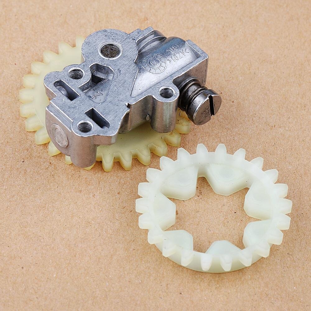 Oil Pump For Stihl 028 038 048 MS380 MS381 Chainsaw Worm Gear Spur Wheel Replace 1119 640 3200